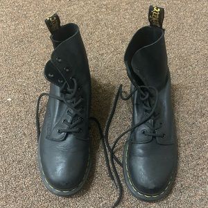 Black Dr. Martens Boots Womens Size 8